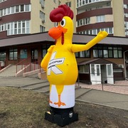 Зазивало надувний чоловічок. Вулична реклама бюджетна мобільна